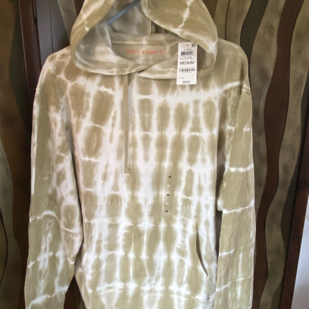 NWT Sun & Stone Men’s Hoodie, size medium
